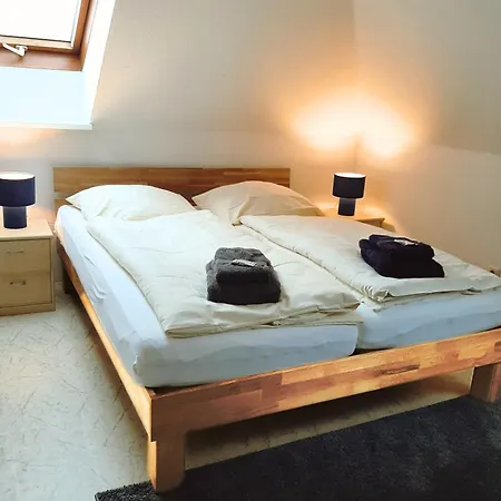 Malche Gaeste Und Tagungshaus App 13 *